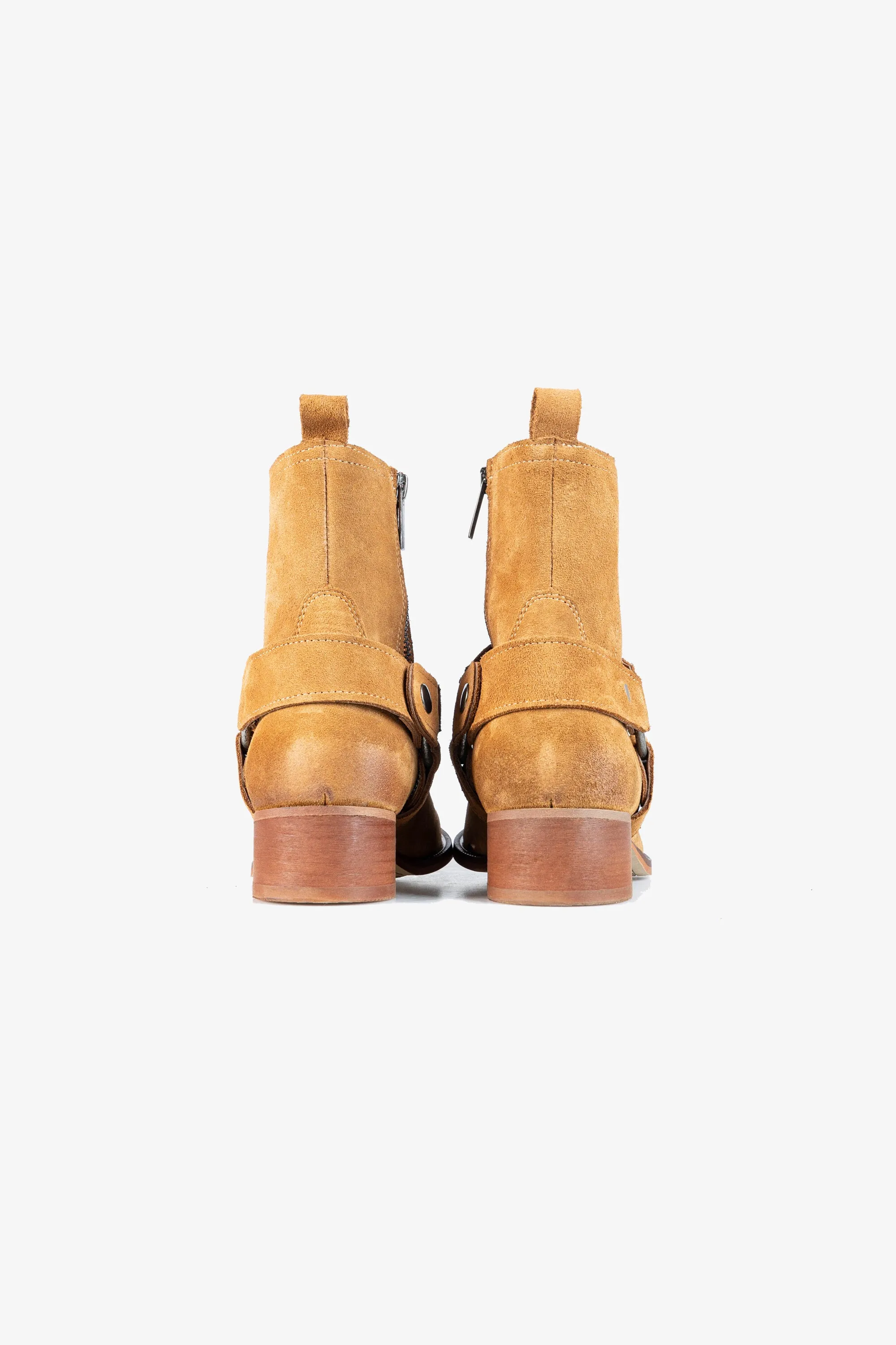 Adler Harness Boot | Relic Whiskey Suede