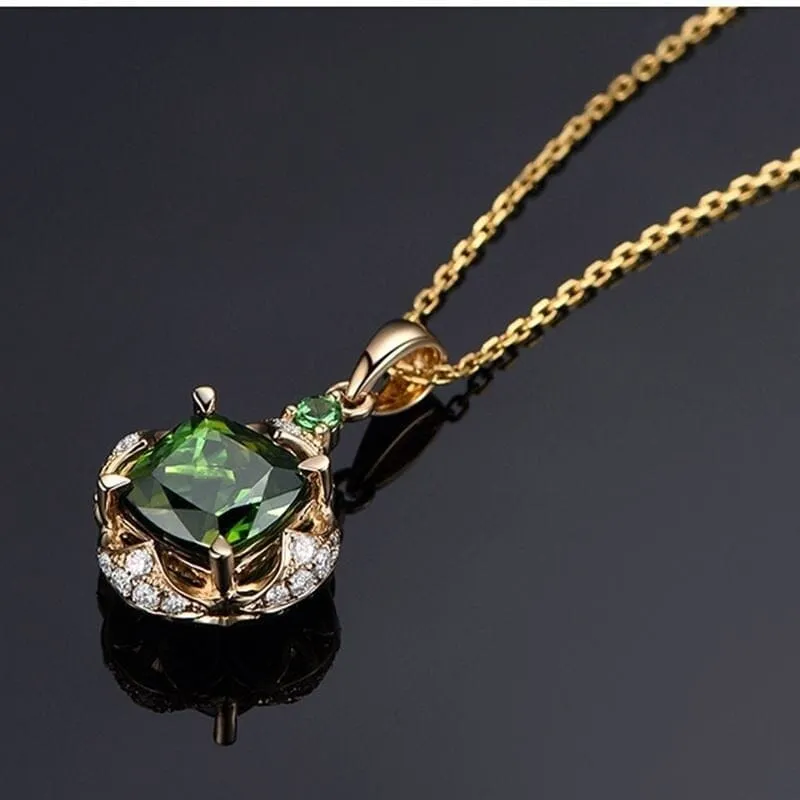 Bohemian Green Rhinestone Pendant Necklace