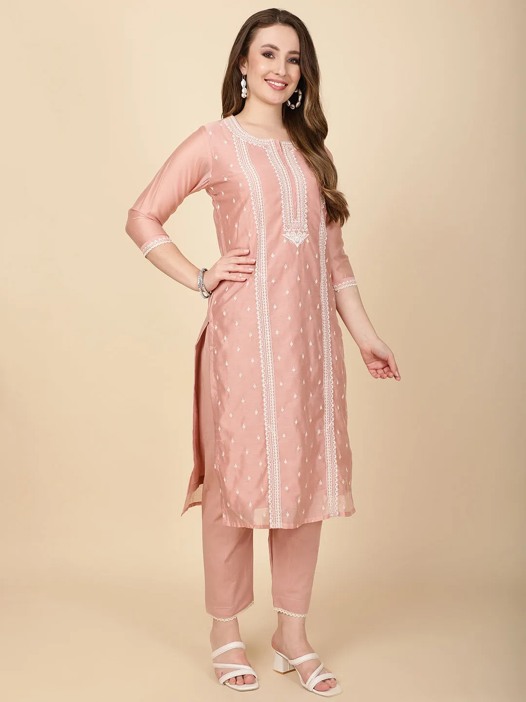 Booti Embroidery Chanderi Kurta With Pants & Dupatta