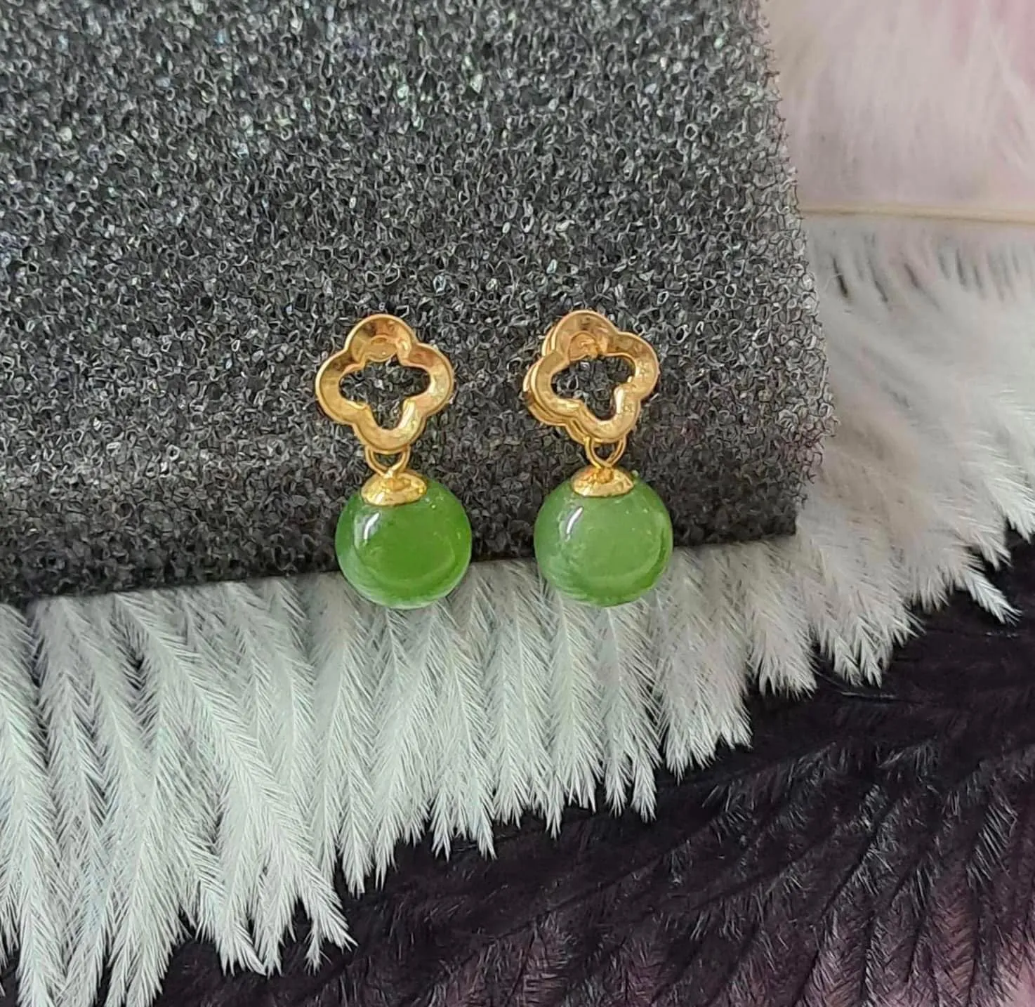 Clover South Sea Pearl Dangling Earrings 18K