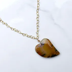 Dragon’s Vein Agate gemstone heart on gold heart chain necklace