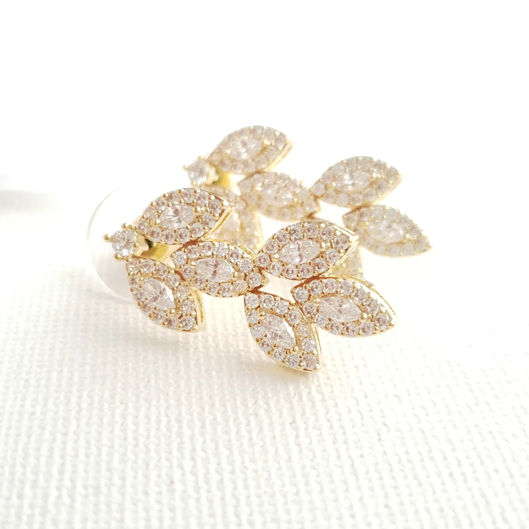 Leaf Stud Earrings Silver- Abby