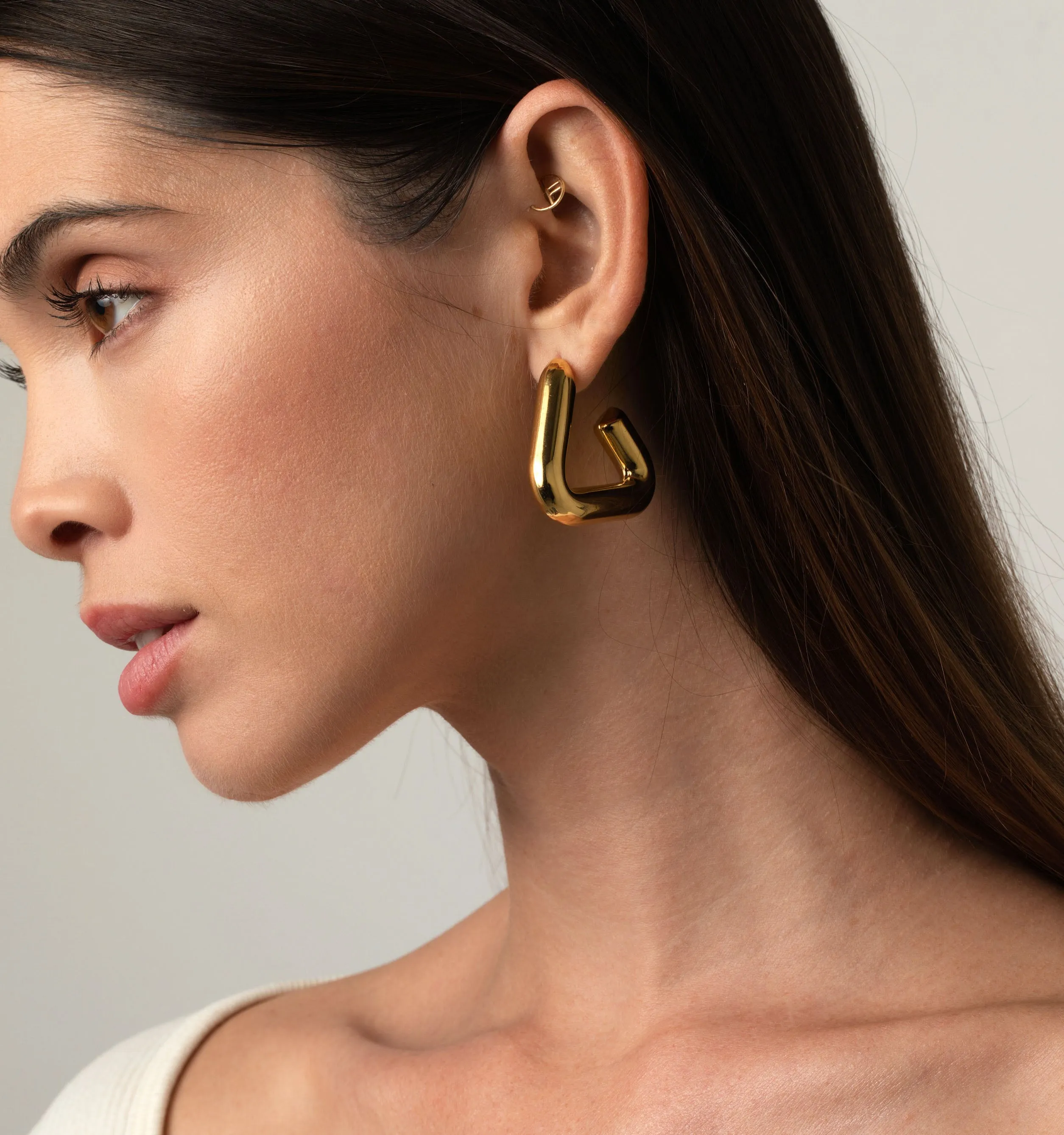 Mila Reversible Hoop Earrings - Sphere