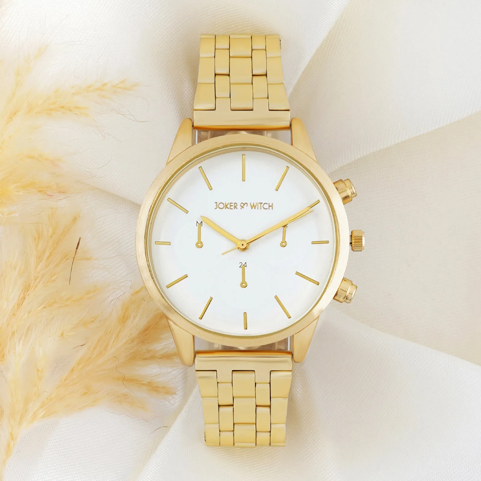 Prague White Dial Gold Metallic Strap Watch