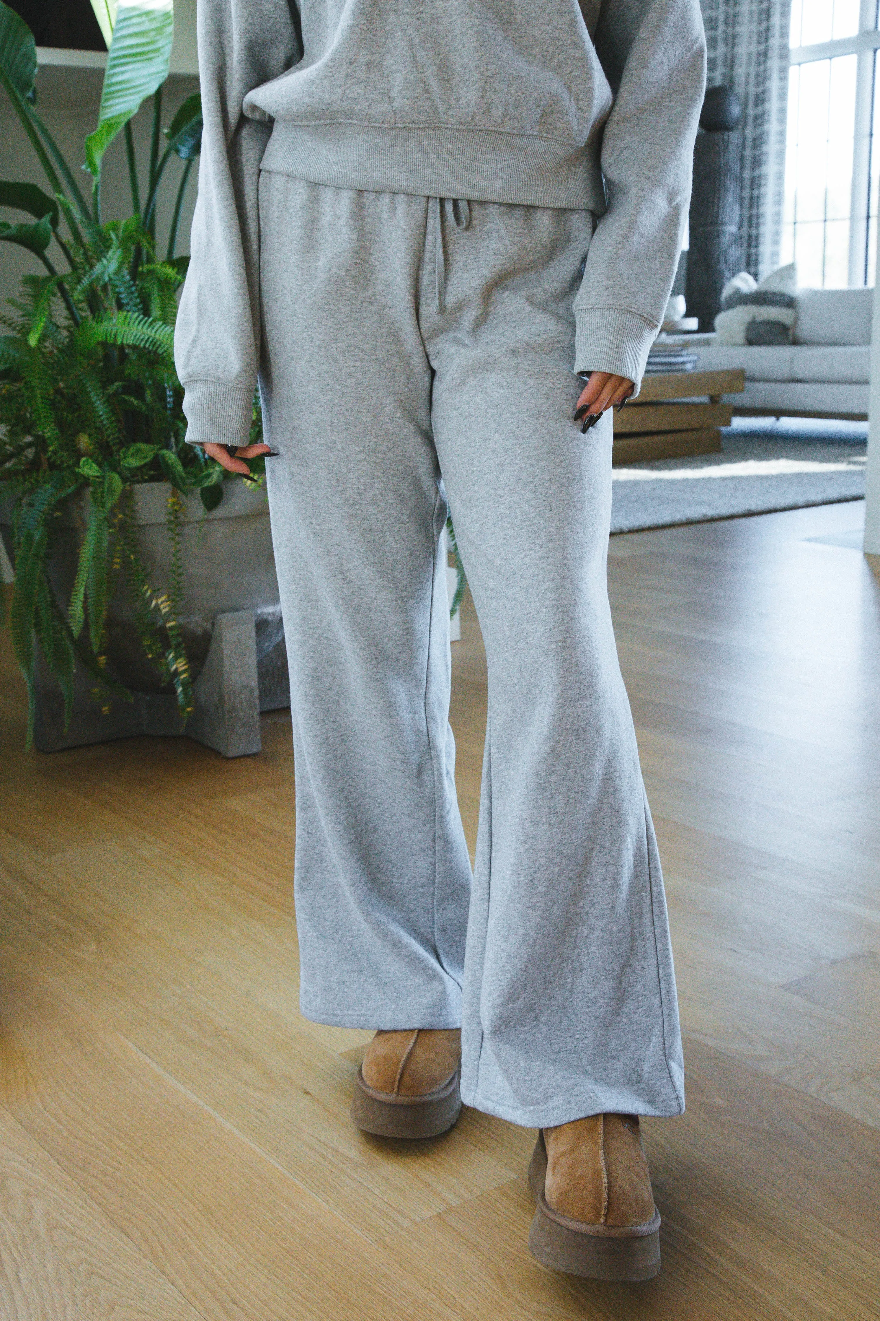 Simone Mid Rise Wide Leg Sweatpants, Heather Grey