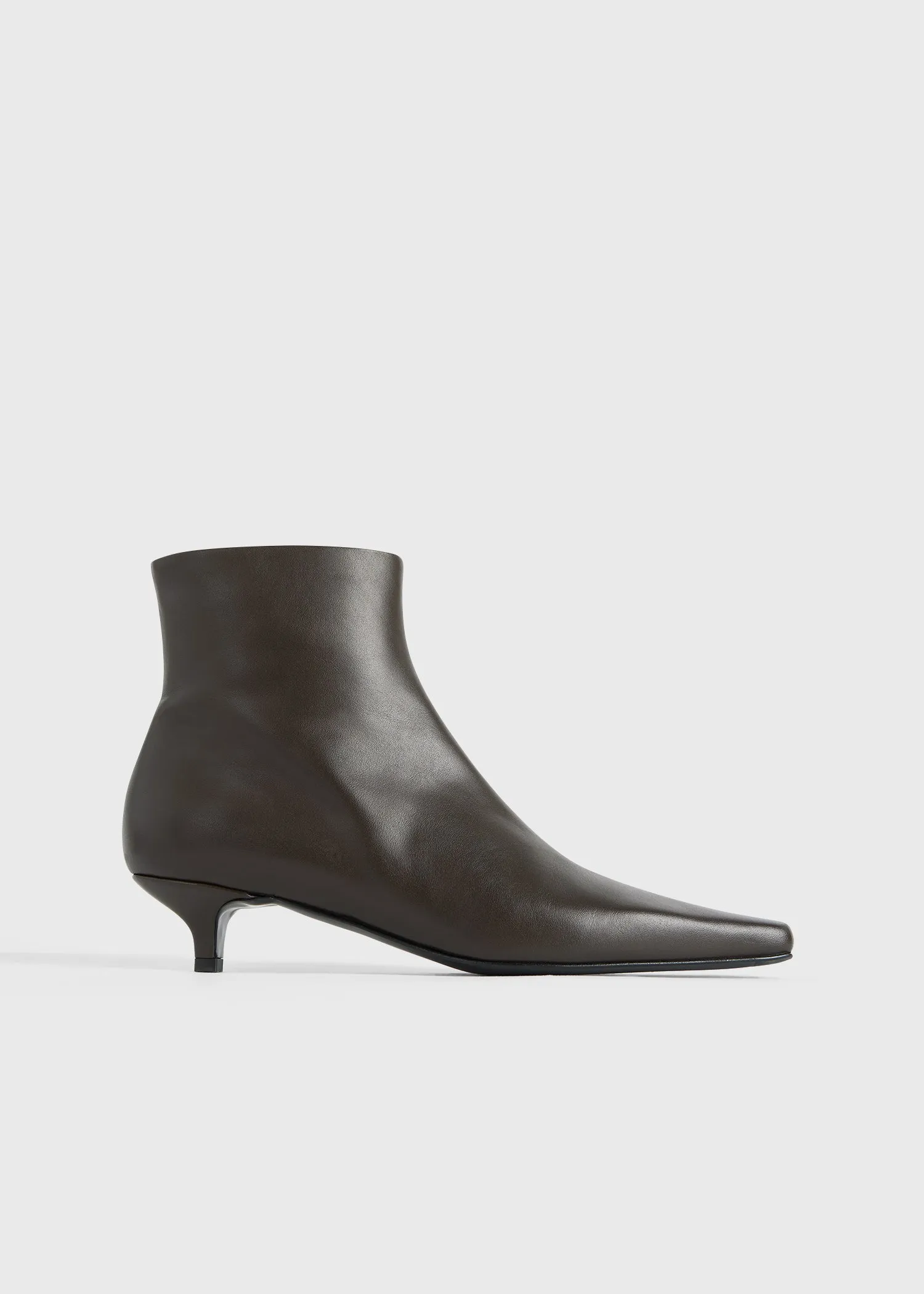 The Slim Ankle Boot bark