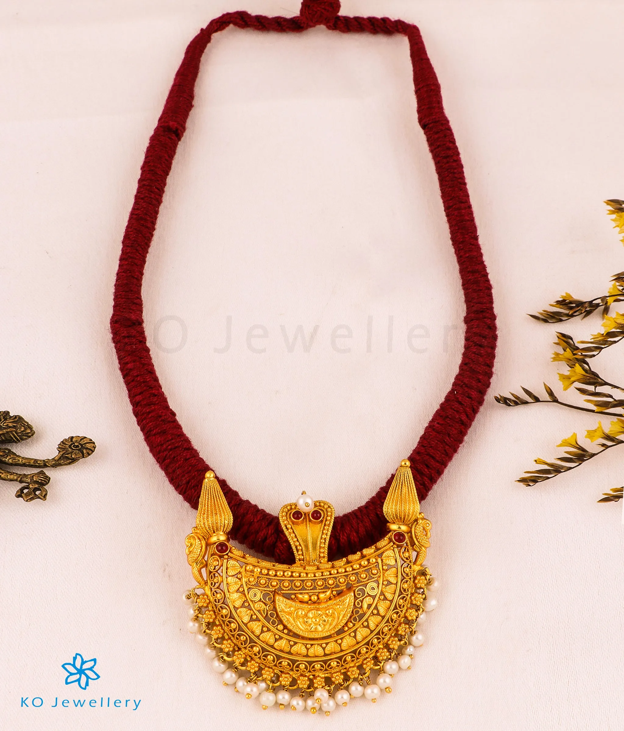 The Viloma Kokkethathi Silver Thread Necklace (Maroon)